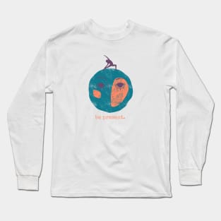 Be present - Yoga Long Sleeve T-Shirt